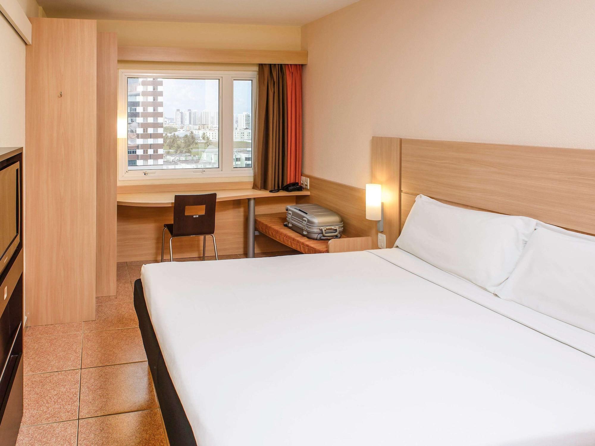 Ibis Aracaju Hotel Exterior photo